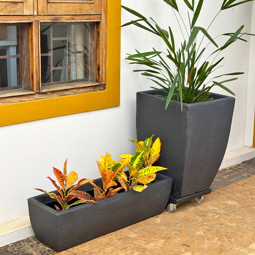 Kit Vaso + Suporte + Jardineira para Decoração Externa