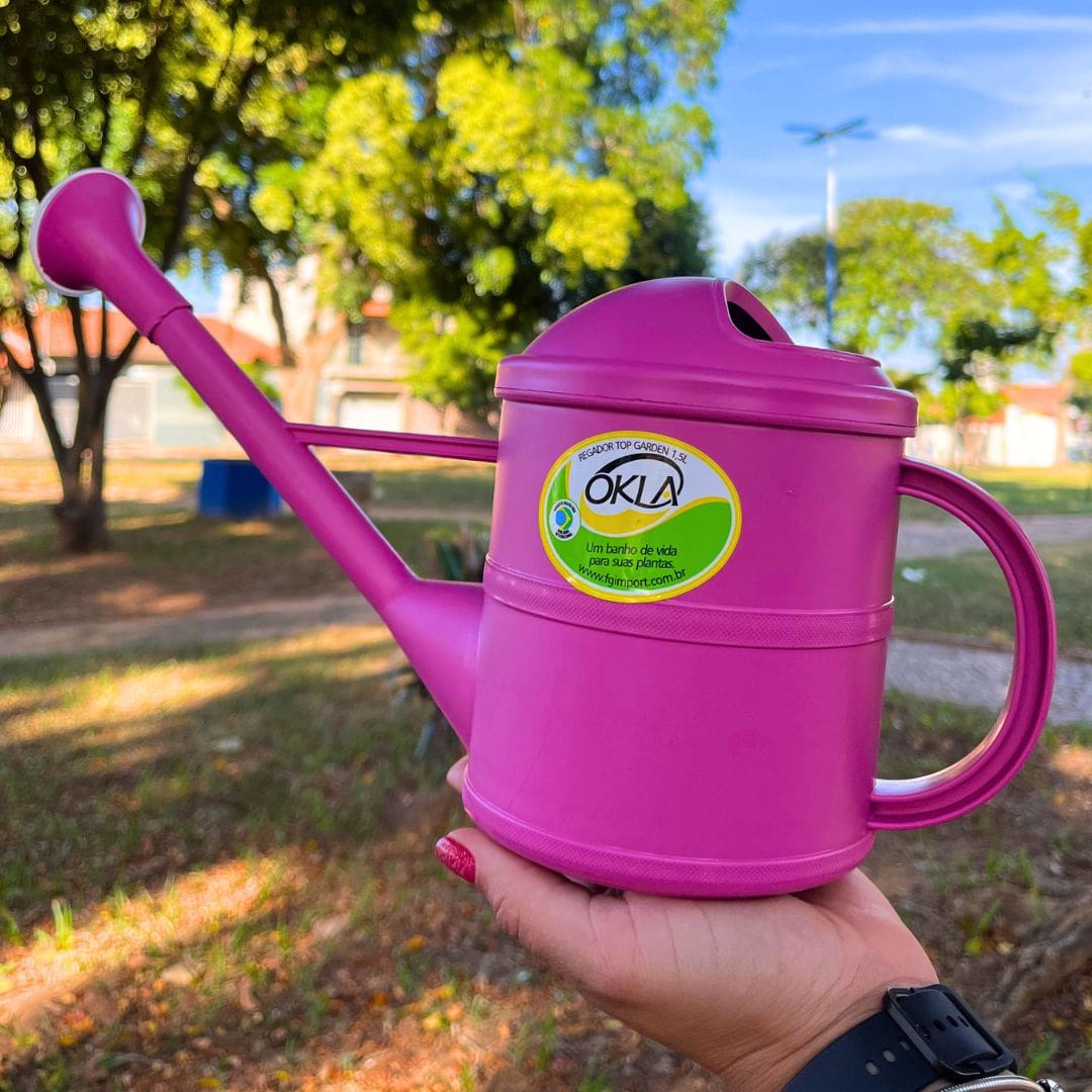 Regador de Plantas com Chuveirinho Removível 1,5L