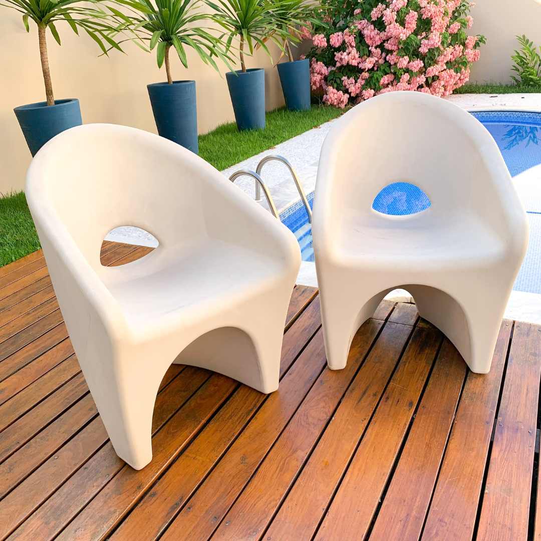 Kit Mesa de Centro com Champanheira + 2 Cadeiras Ipanema