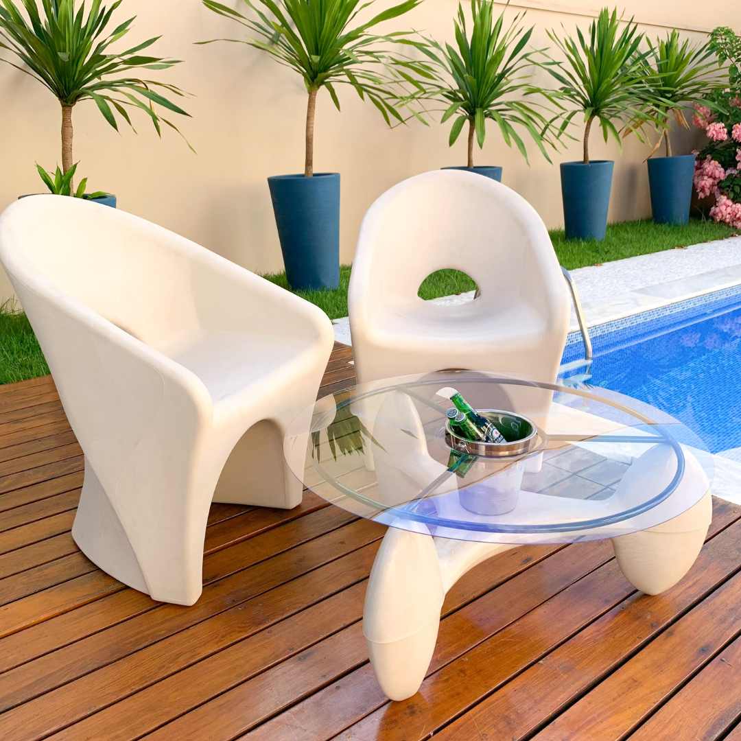 Kit Mesa de Centro com Champanheira + 2 Cadeiras Ipanema