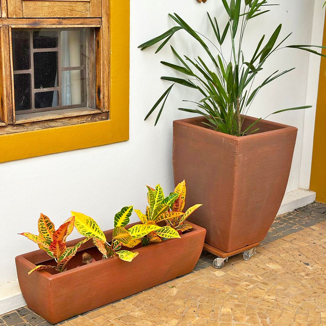 Kit Vaso + Suporte + Jardineira para Decoração Externa