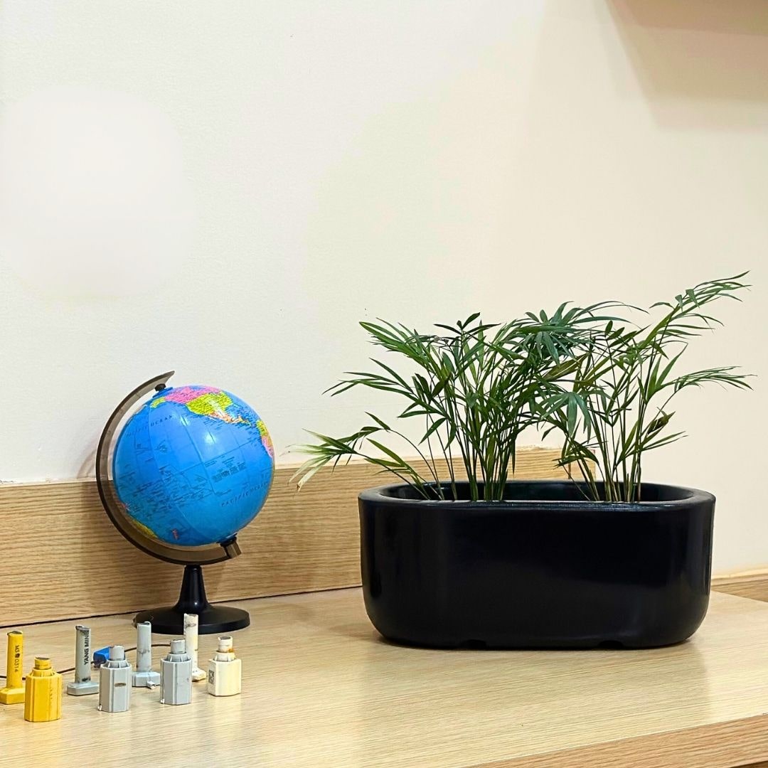 Jardineira Doha em Polietileno 30x17cm