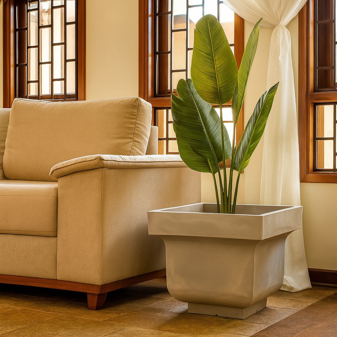 Vaso Siena em Polietileno com Bordas Curvadas