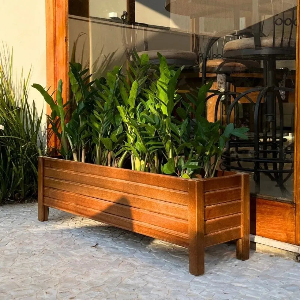 Jardineira de Madeira Ripada - Tamanhos Grandes
