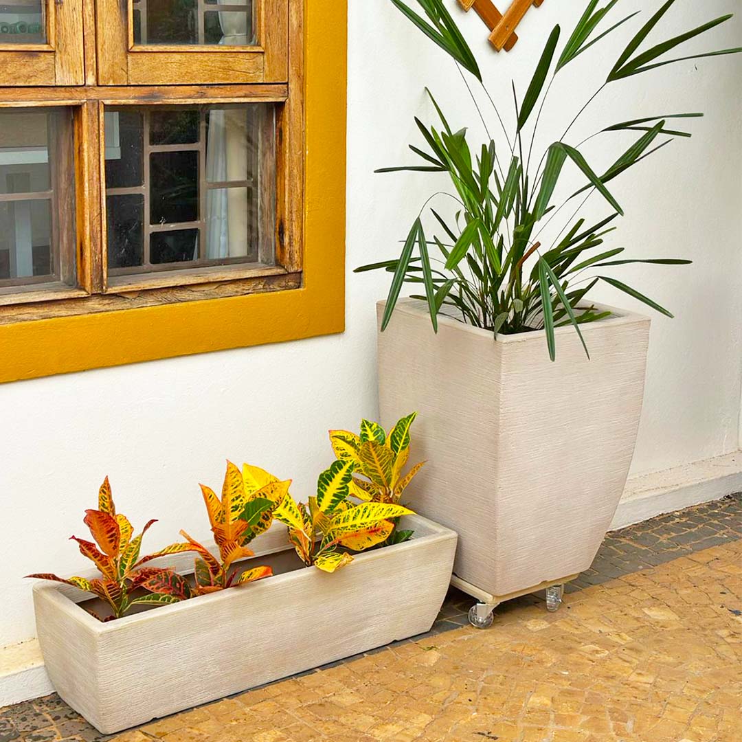 Kit Vaso + Suporte + Jardineira para Decoração Externa