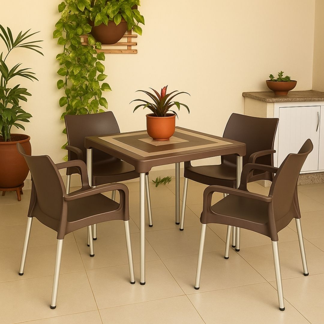 Kit Mesa com 4 Cadeiras Poltrona - Sec Line da Injeplastec