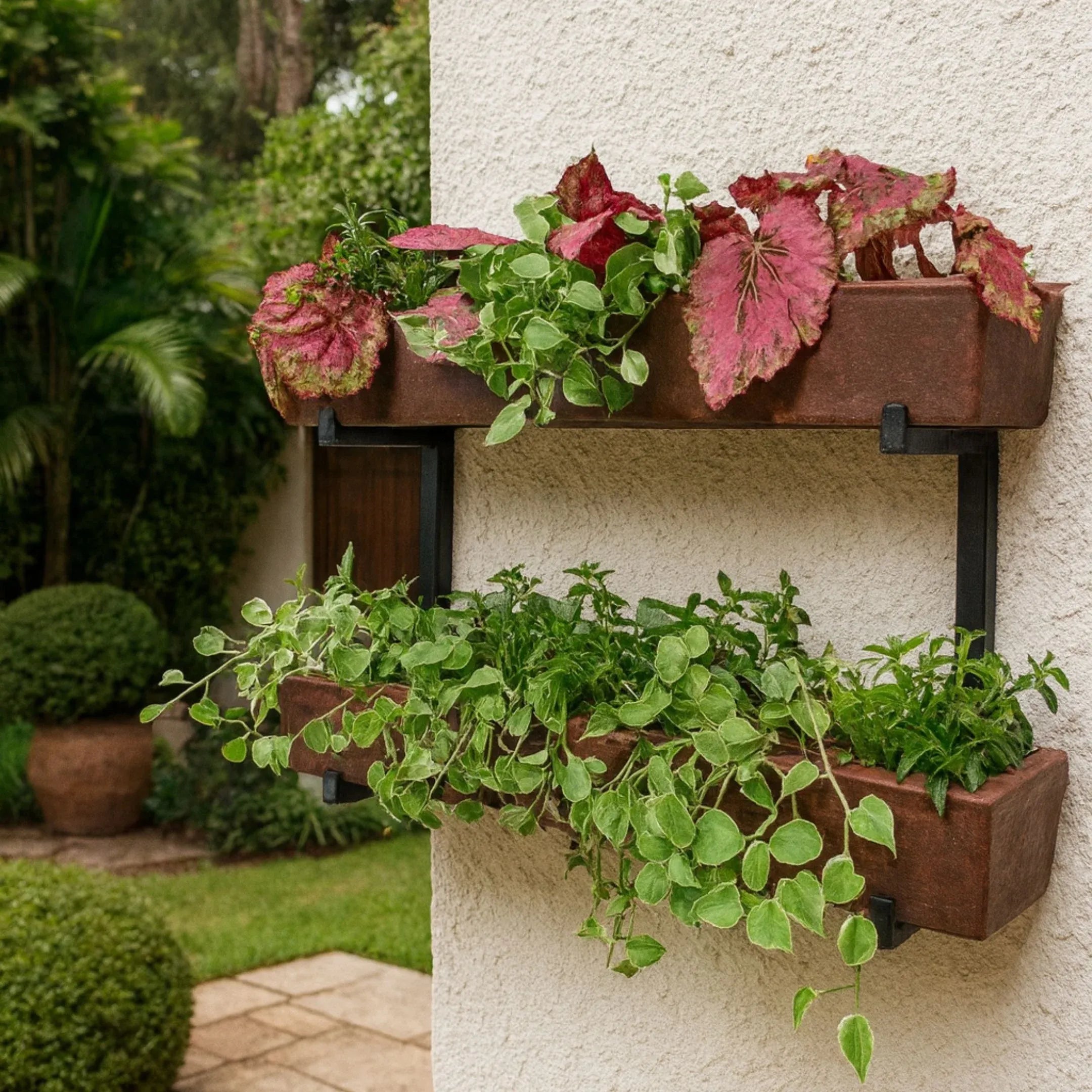 Suporte Jardim Vertical com Jardineira