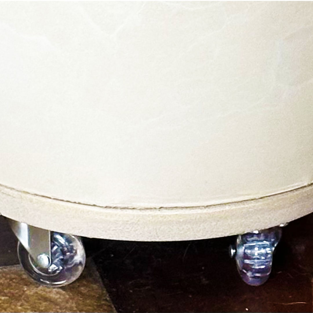 Kit Vaso Damasco Brilhante + Suporte com Rodinhas