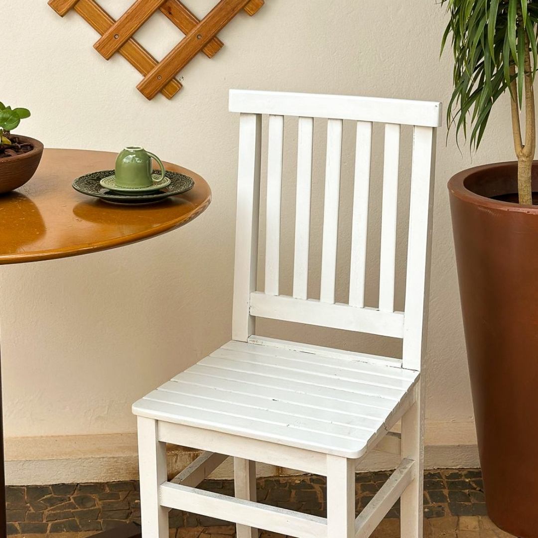 Cadeira Mineira de Madeira Maciça