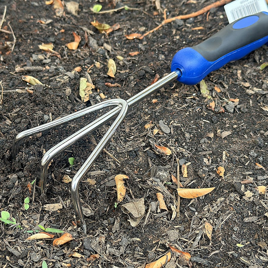 Ancinho de Mão 3 Dentes em Aço com Cabo Plástico Emborrachado 31cm