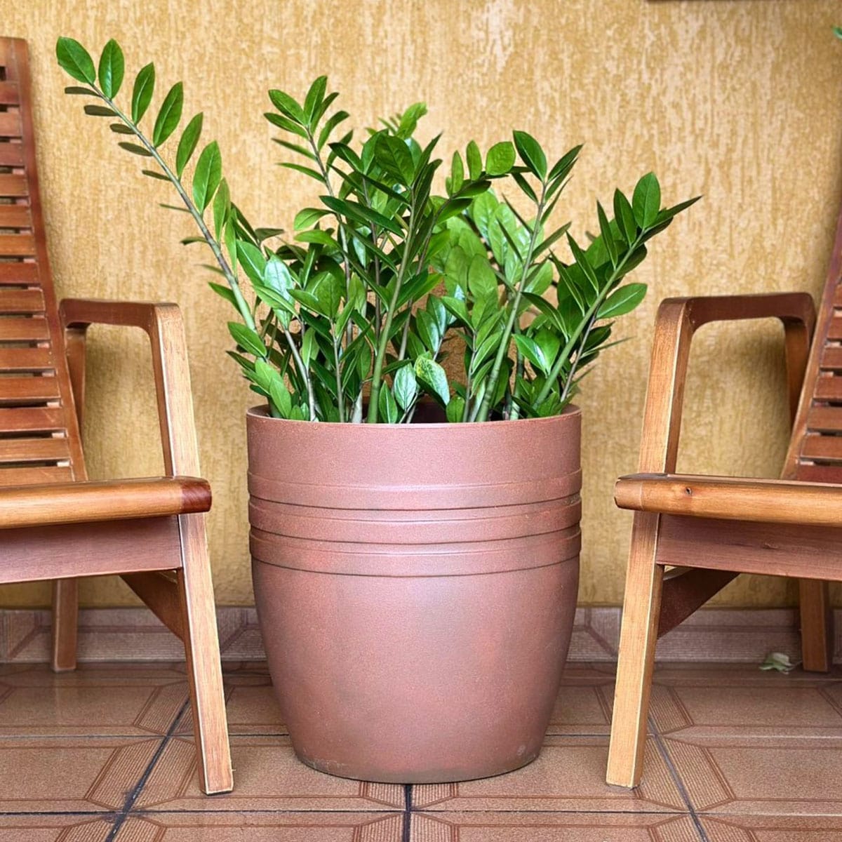 Vaso Mônaco Texturizado em Polietileno