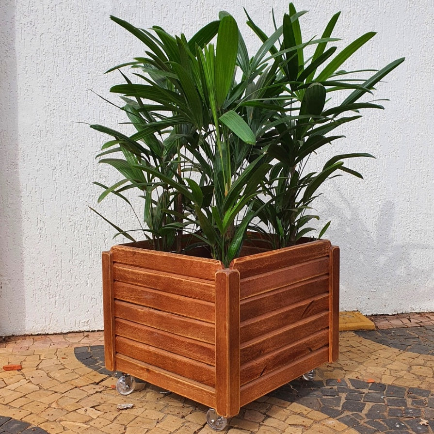 Vaso Cachepot de Madeira com Rodas
