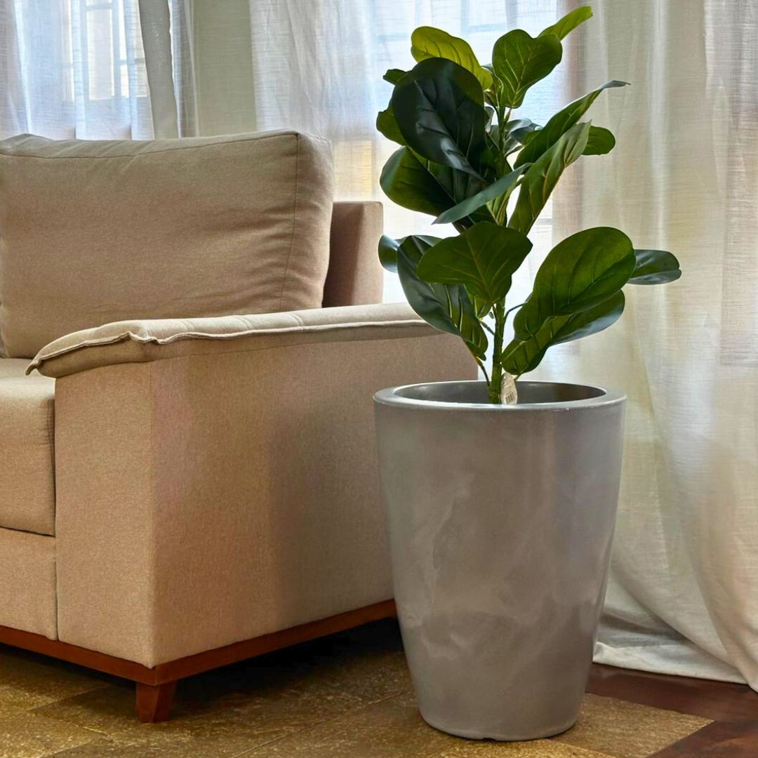 Vaso Pequim em Polietileno 52x39cm