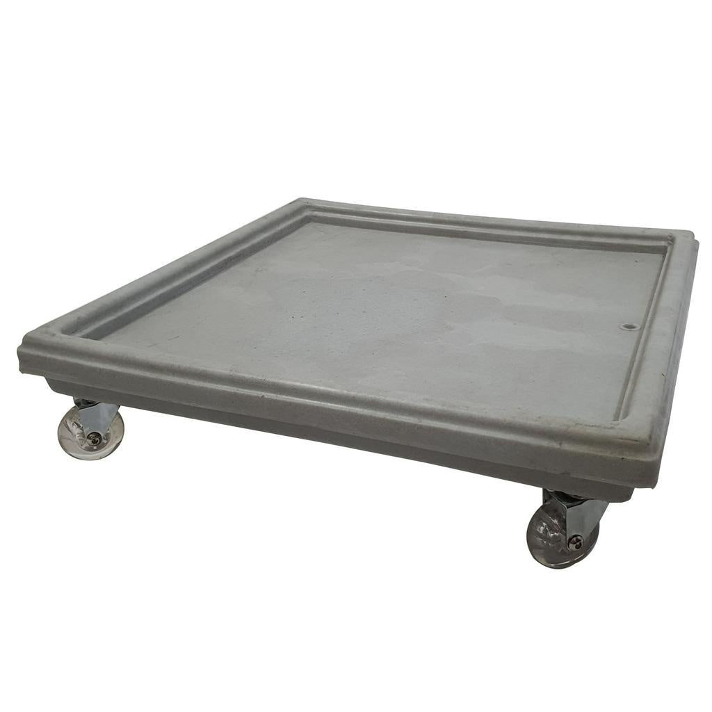 Prato Quadrado com Reservatório e Rodas - Anti dengue