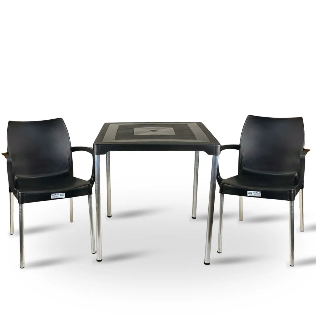 Kit Mesa com 2 Cadeiras Poltrona - Sec Line da Injeplastec