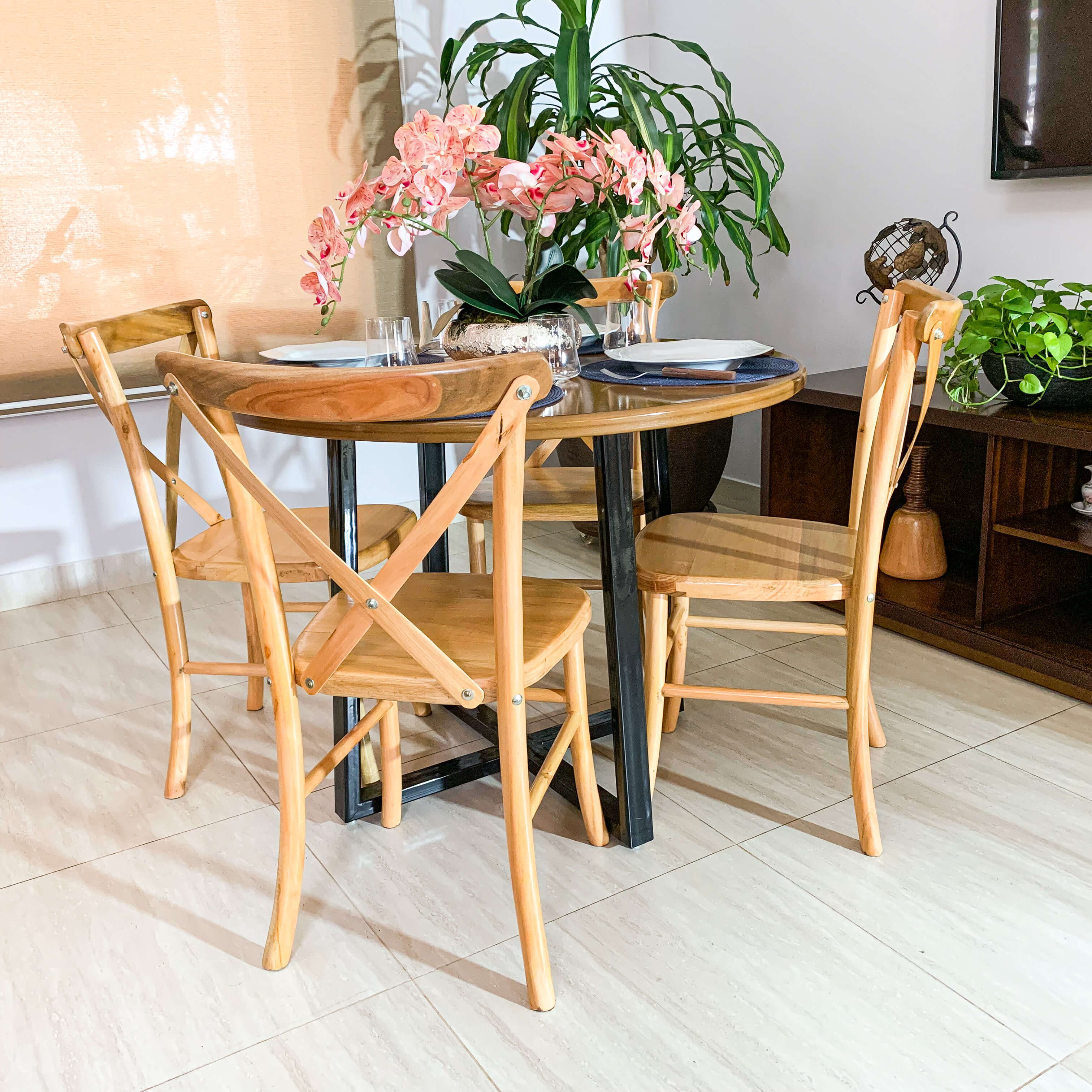 4 Cadeiras Sala de Jantar Paris de Madeira Eucalipto Katrina