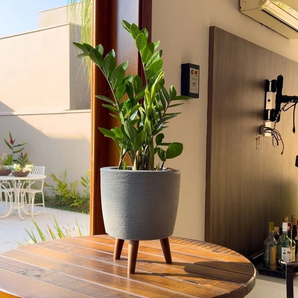 Vaso Linha Berlim com Tripé