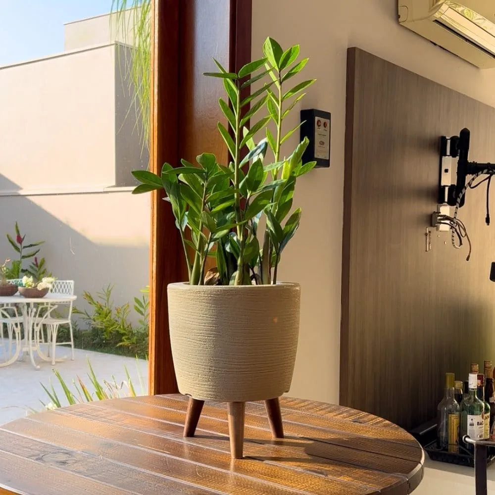 Vaso Linha Berlim com Tripé